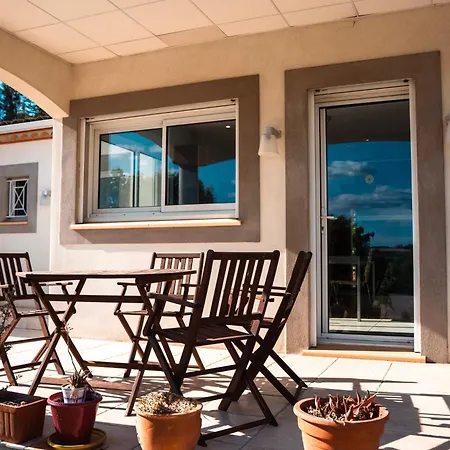 3 Piscine Terrasse Climatisation Ce * Cazilhac (Aude)